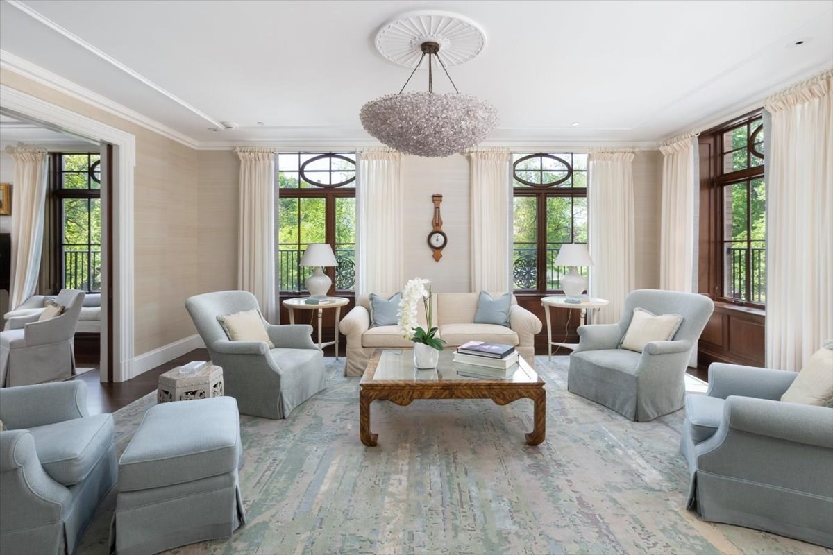 250 Boylston St # 2 — photo