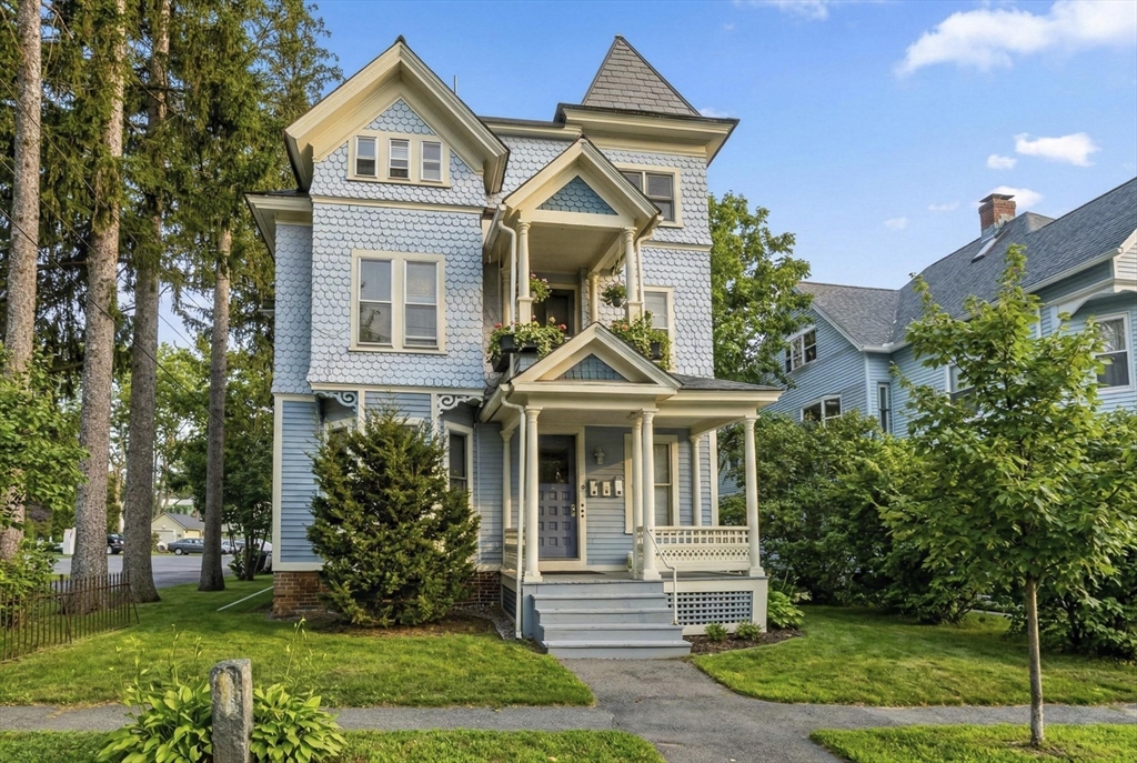 19 Trumbull Road, Northampton, MA 01060