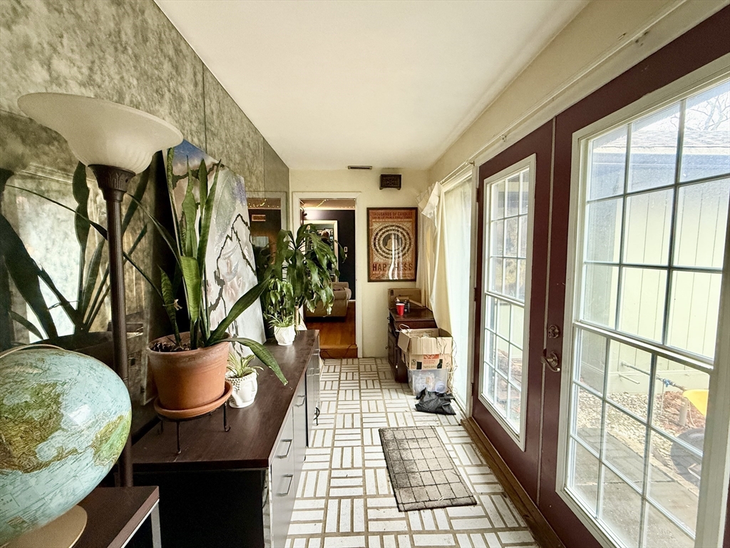 39 Lyons Road, Dudley, MA 01571 — photo 2