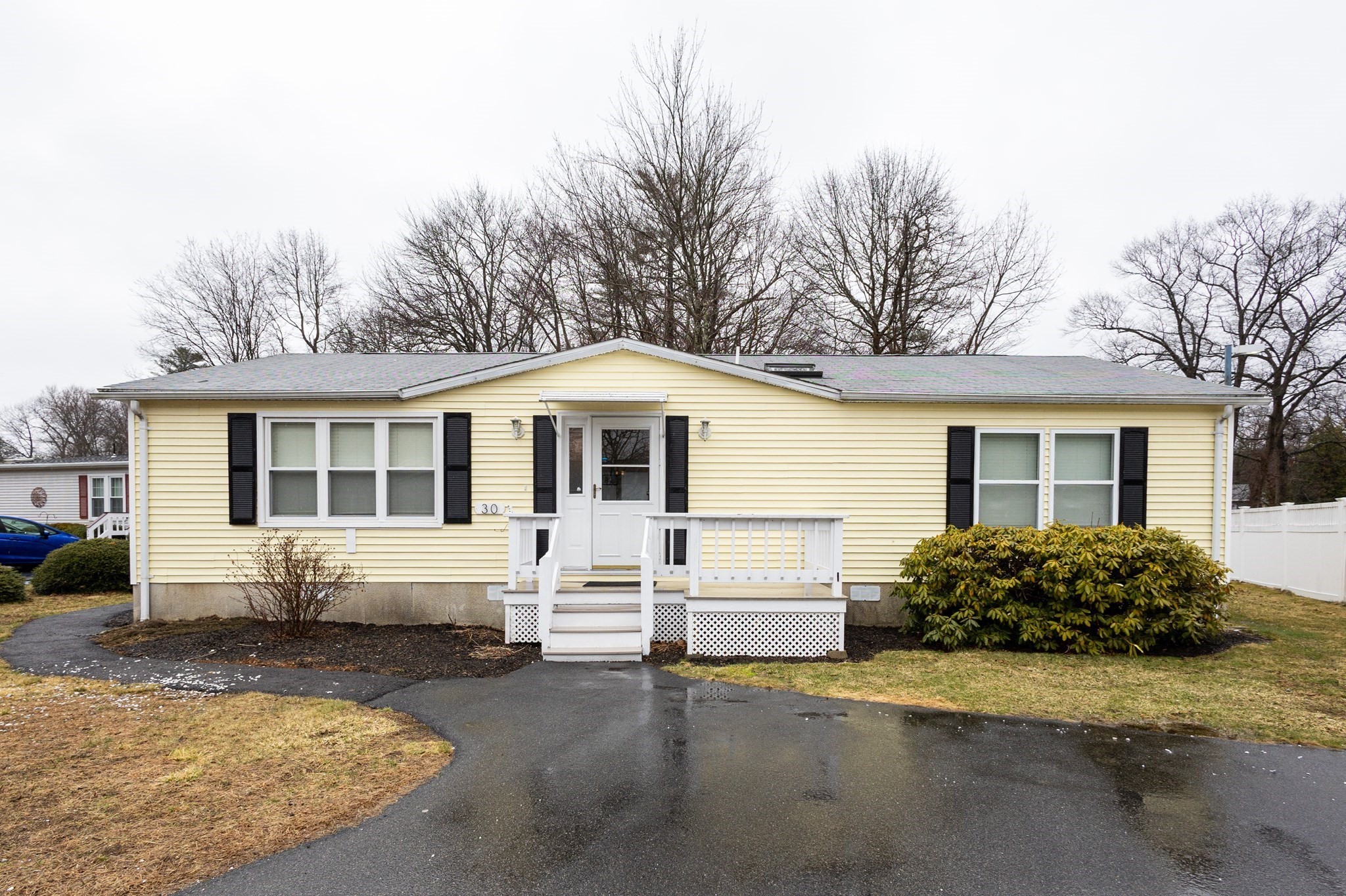 30 Leisurewood Drive — photo
