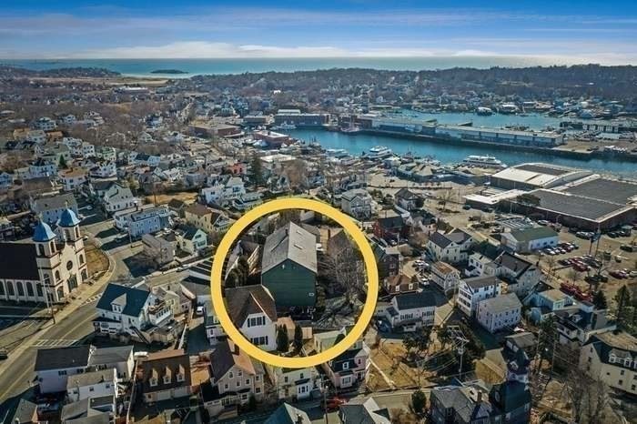 14-R Spring St #3, Gloucester, MA 01930
