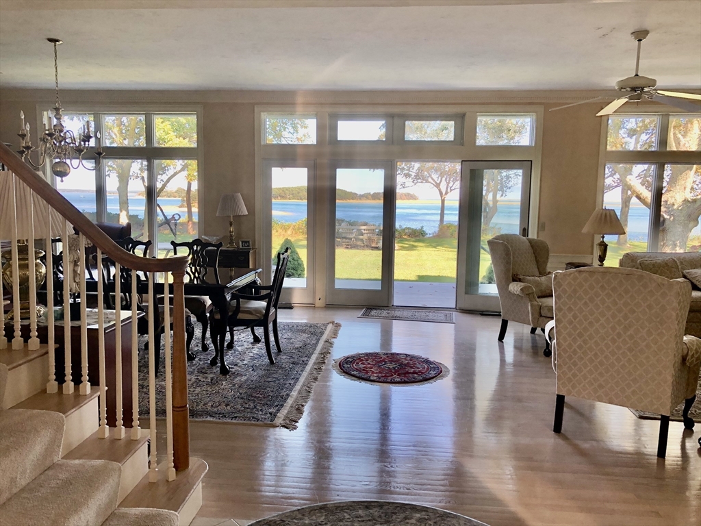 351 Whidah Rd — photo