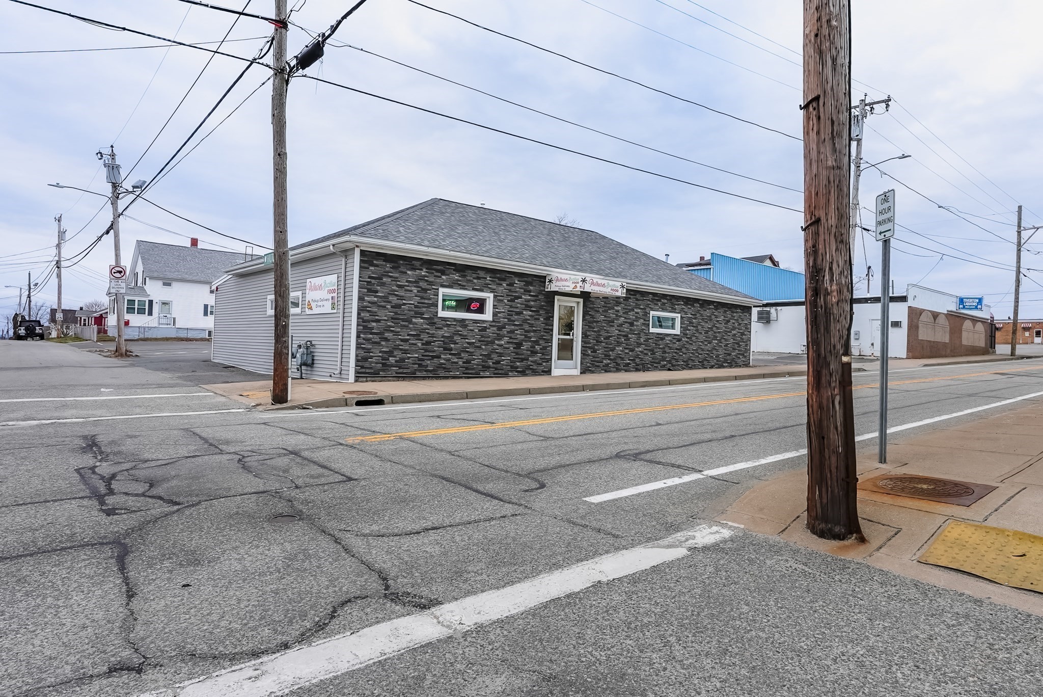 77 Main Road, Tiverton, RI 02878 — photo 3