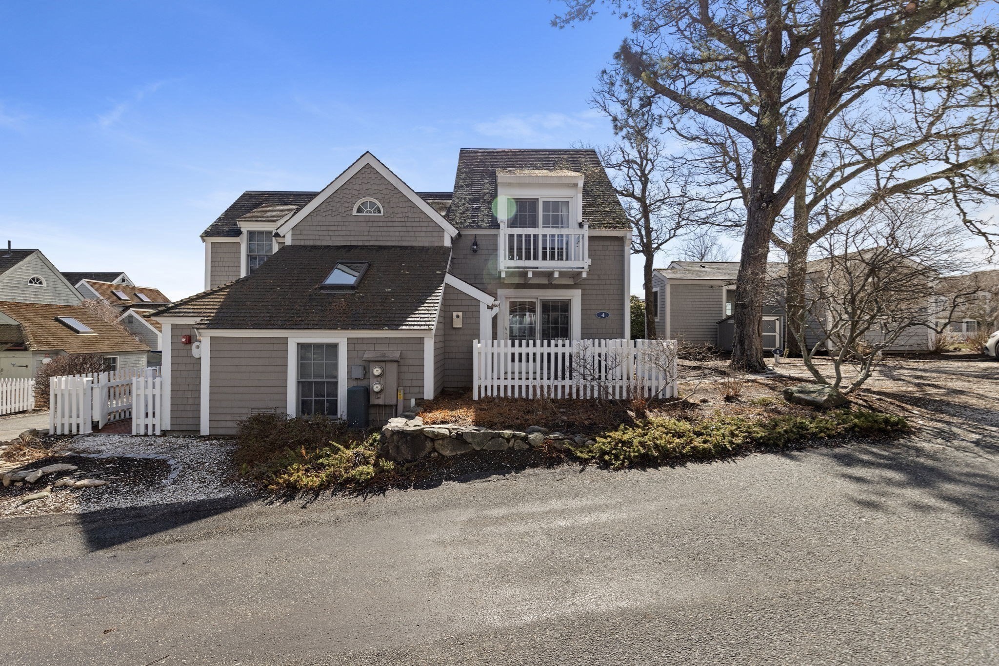 4 Hyannis Point Rd #4 — photo