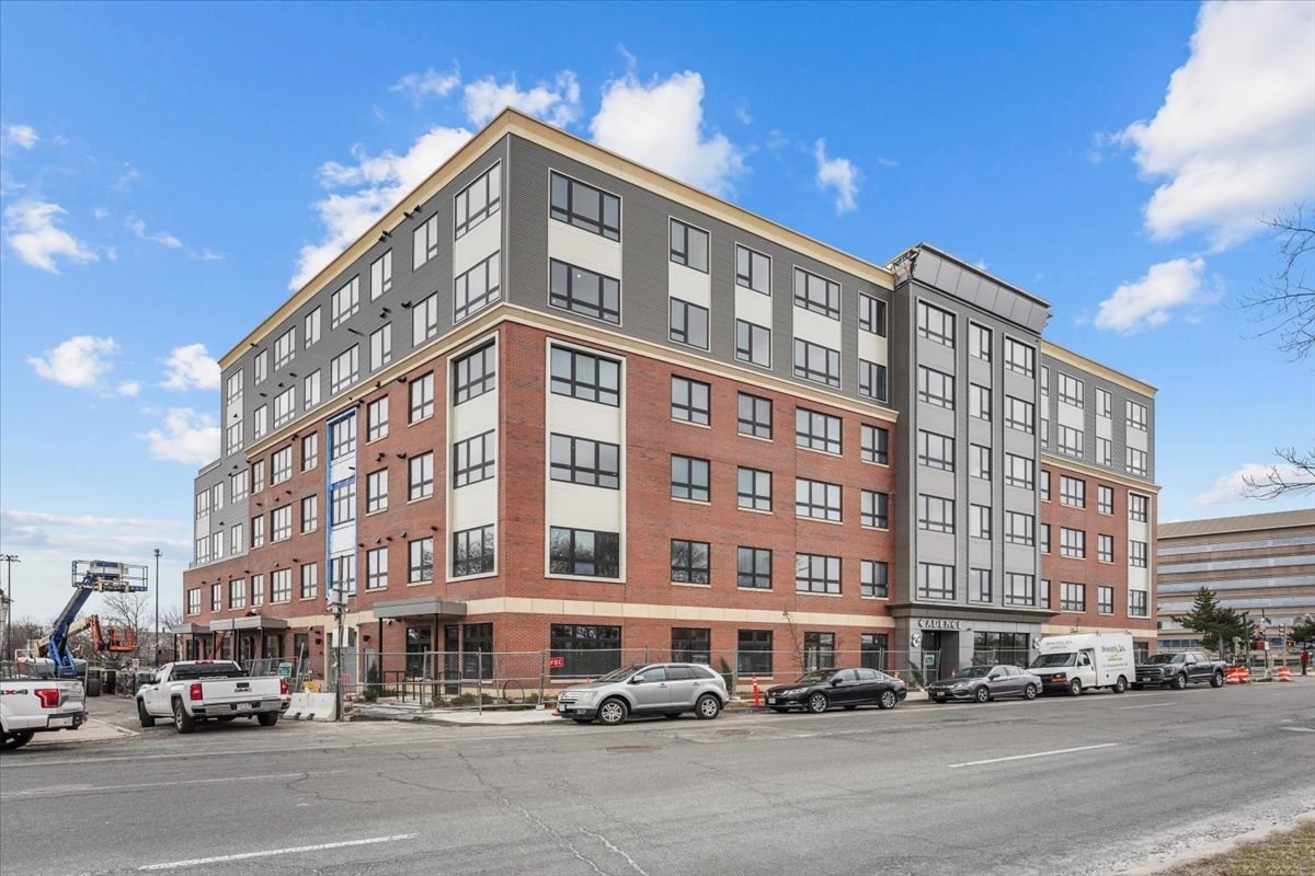 70 Leo M Birmingham Pkwy #416 — photo