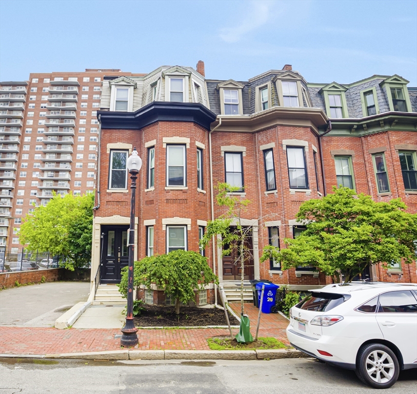 31 Worthington St. — photo