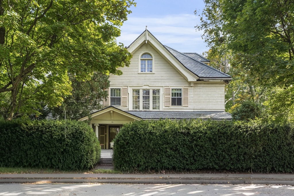 16 Kennard Road, Brookline, MA 02445