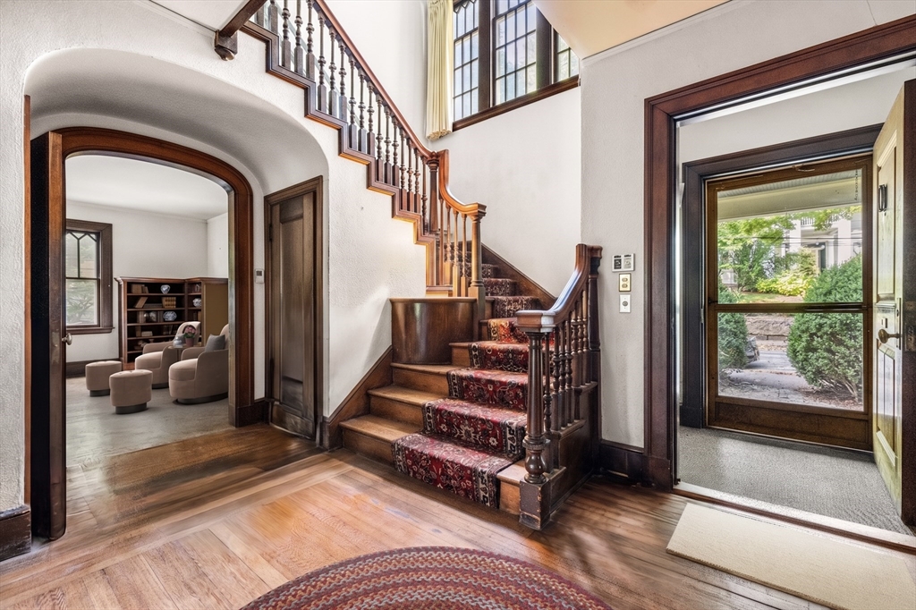 16 Kennard Road, Brookline, MA 02445 — photo 2