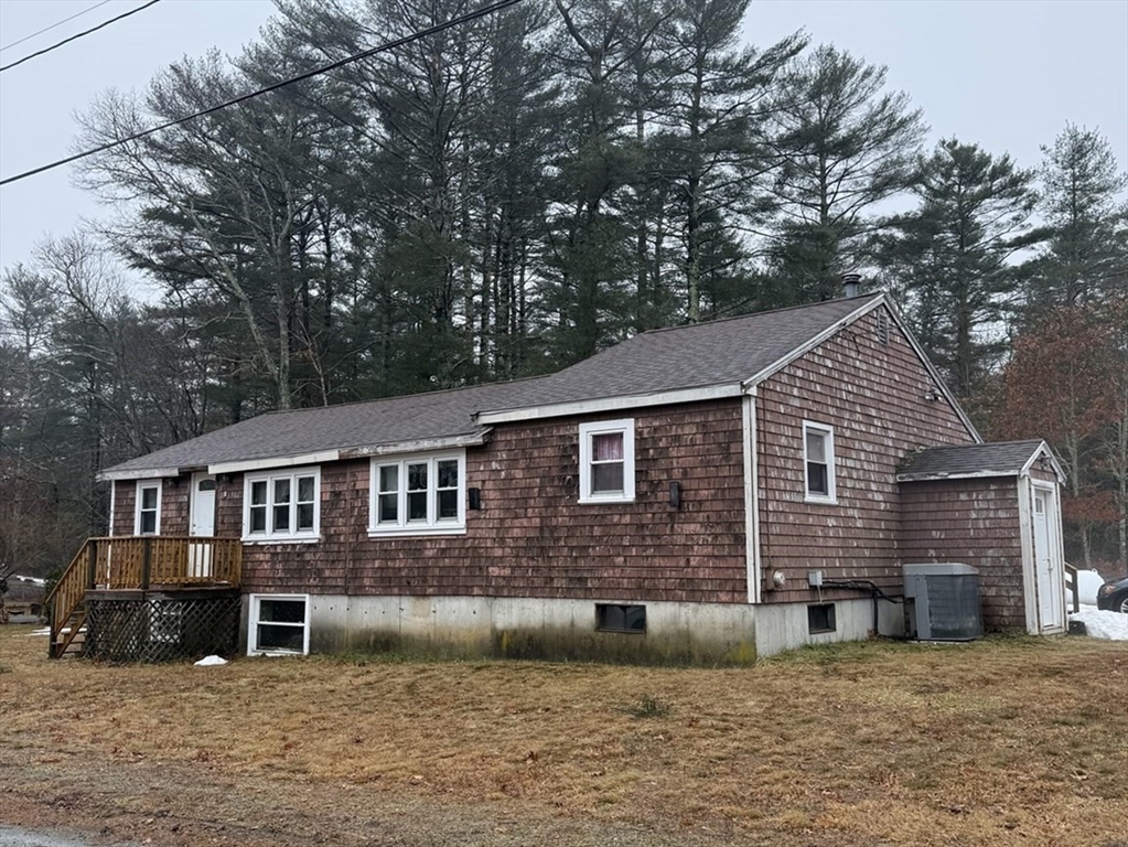 52 Cedar Dr — photo