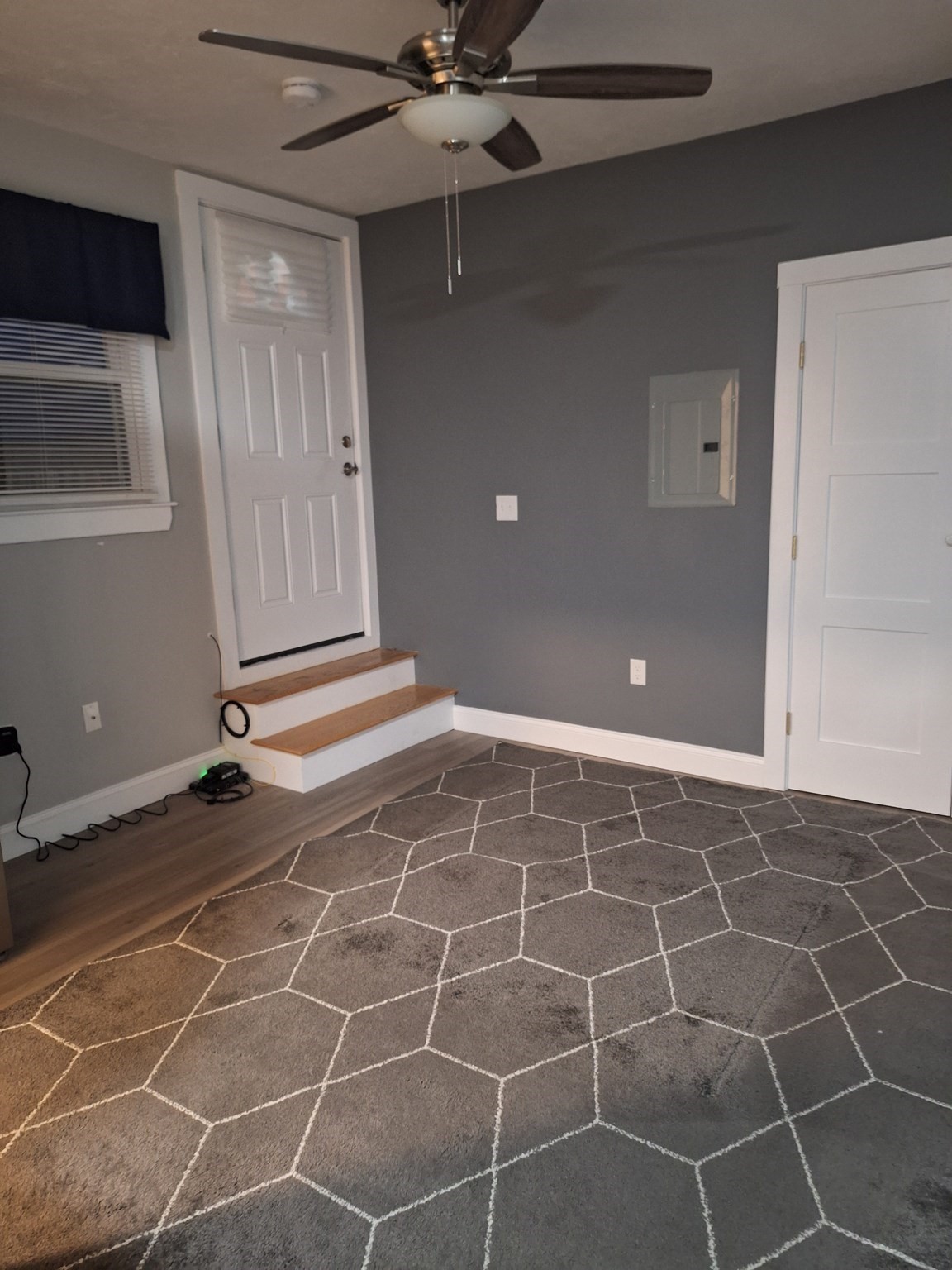 527 Nantasket Ave #3 — photo