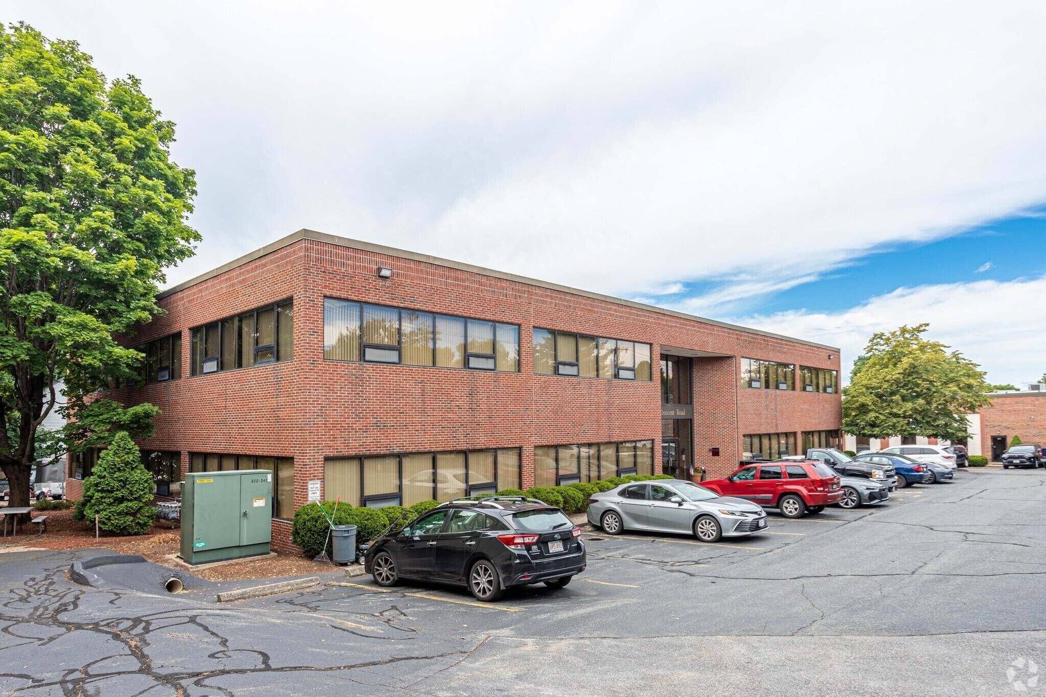 100 Crescent Road #1B, Needham, MA 02494 — photo 2