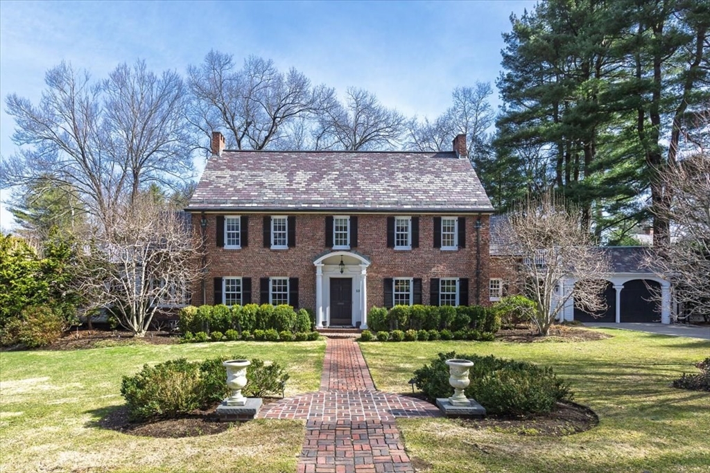 10 Clark Road, Wellesley, MA 02481