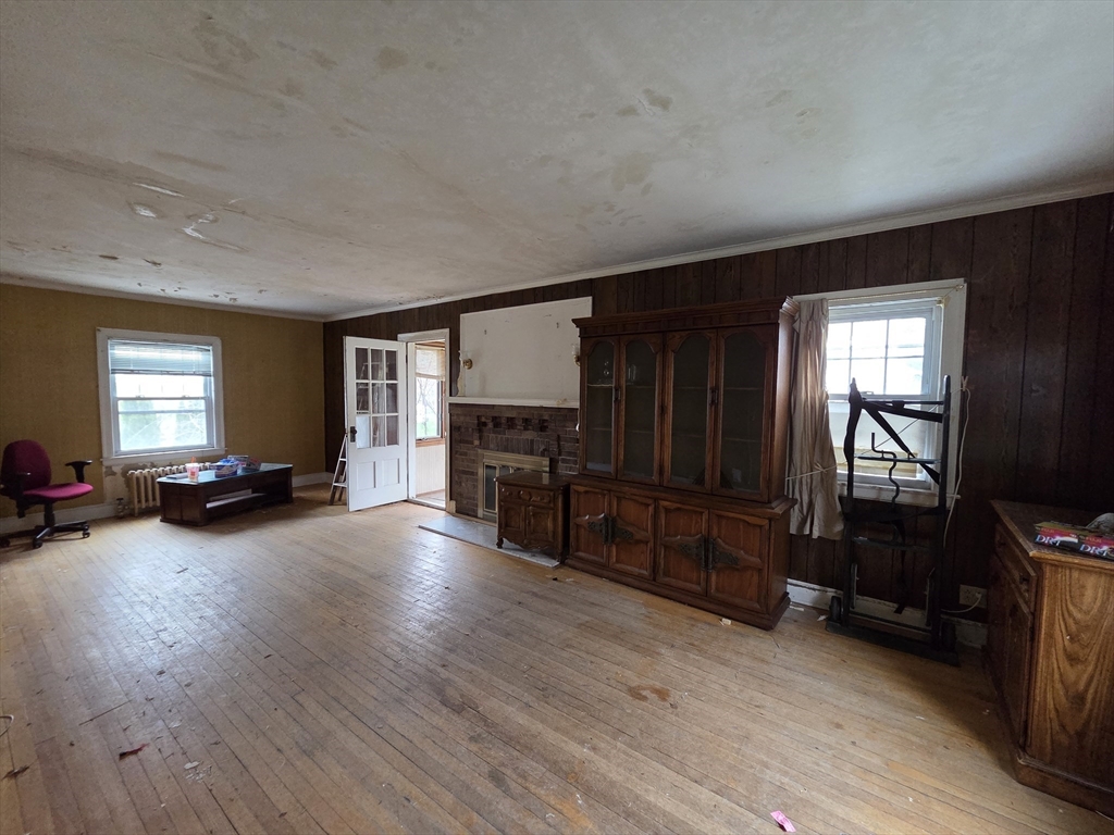 258 Beverly Road, Worcester, MA 01605 — photo 2