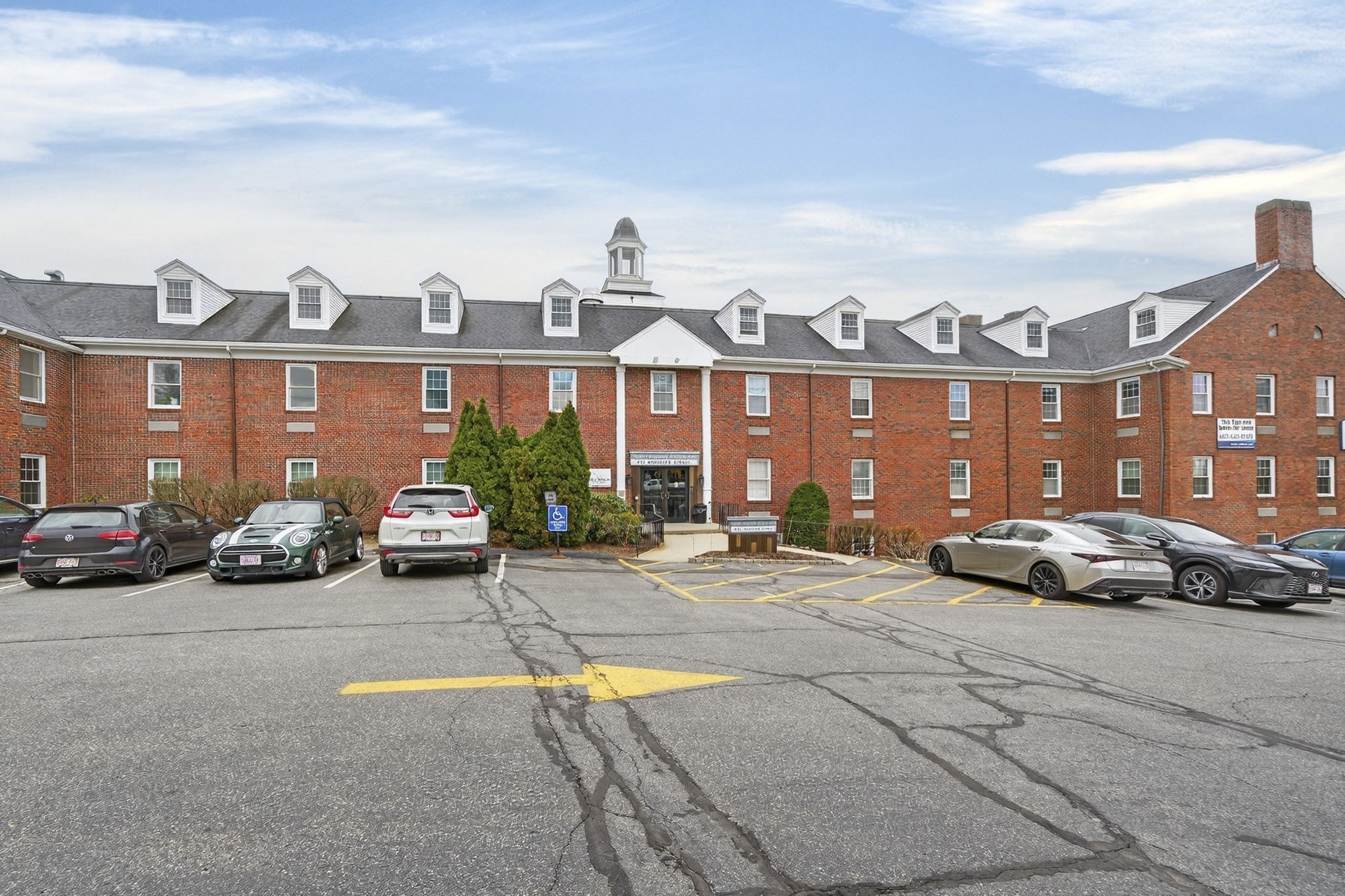 451 Andover St # 160 — photo