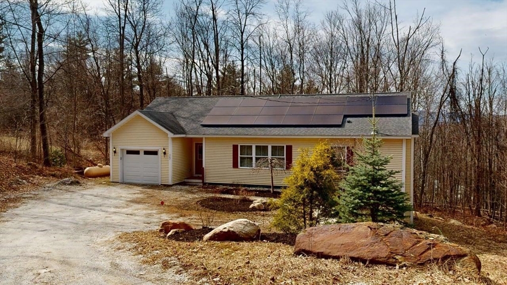 367 Notch Road, North Adams, MA 01247