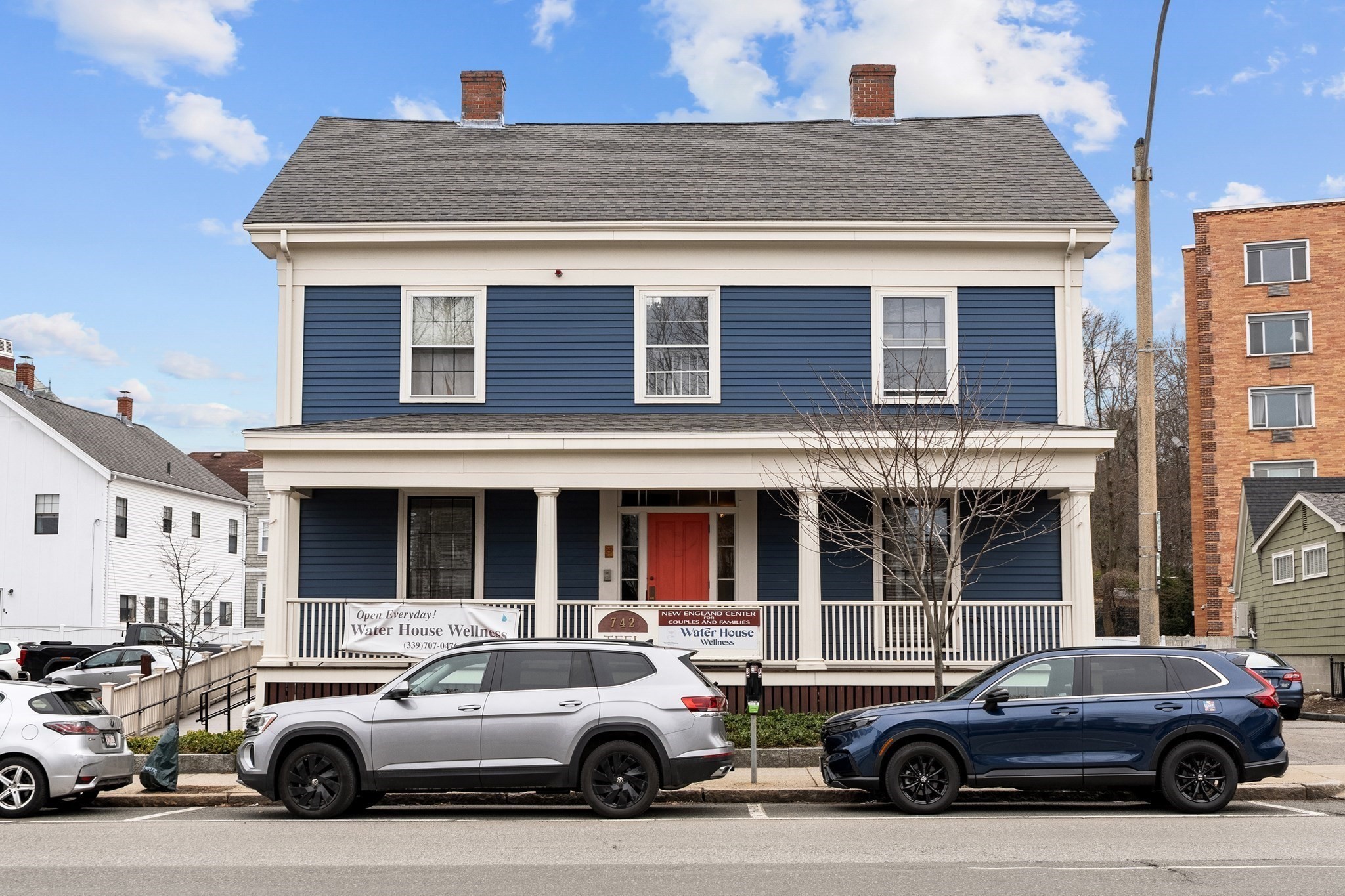 742 Massachusetts Ave #1B — photo