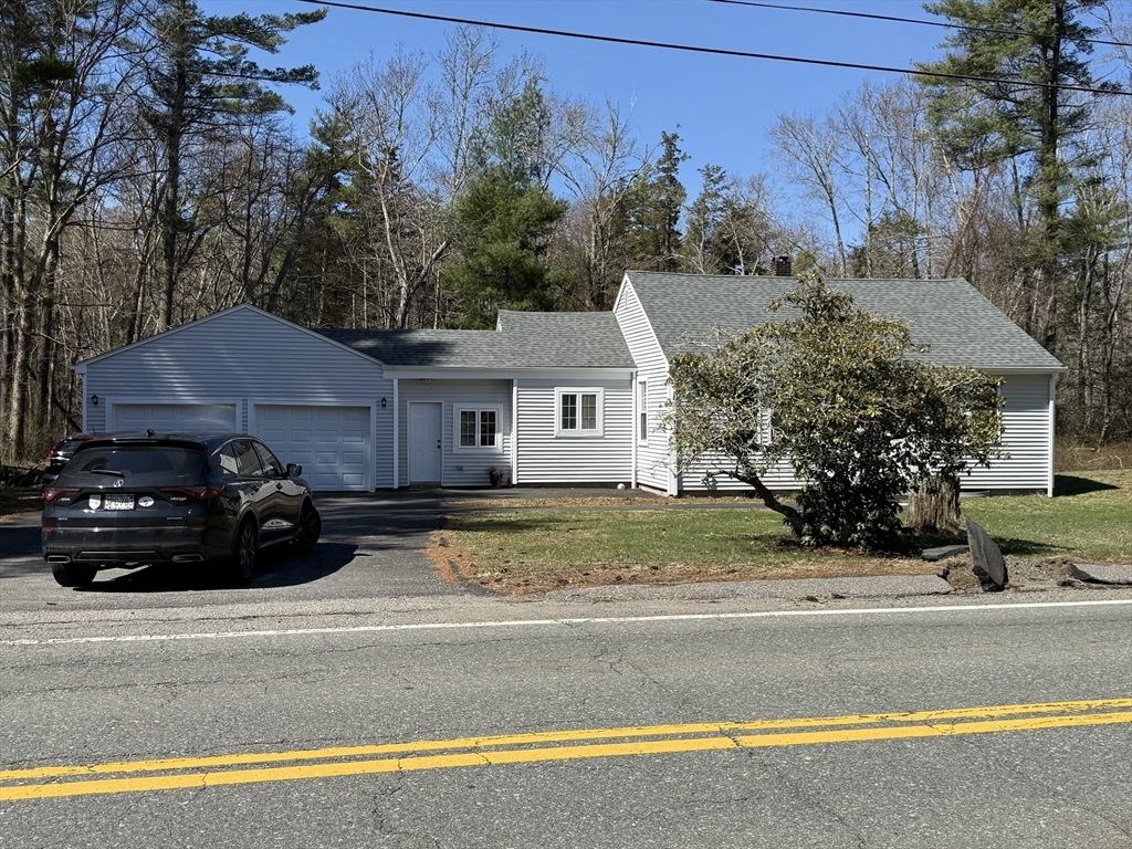 73 County Road — photo
