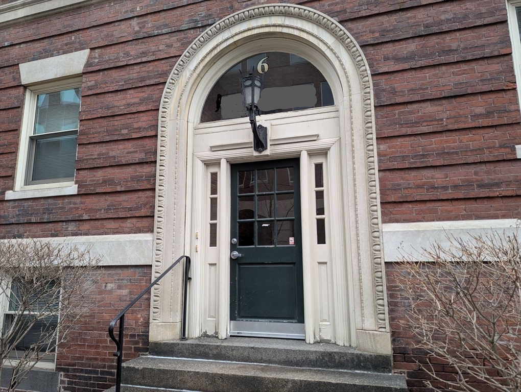 6 University Road # 3B — photo
