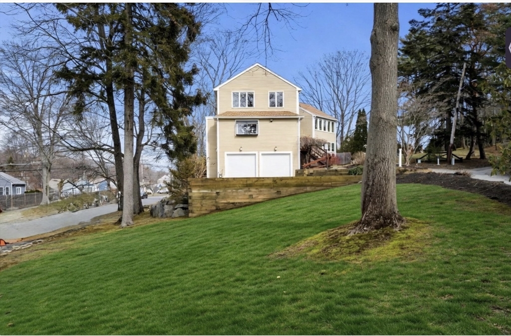 2 Rolleston Road, Marblehead, MA 01945 — photo 2