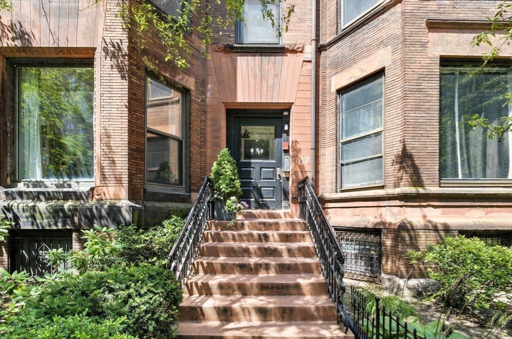 37 Bay State Road #4, Boston, MA 02215 — photo 2