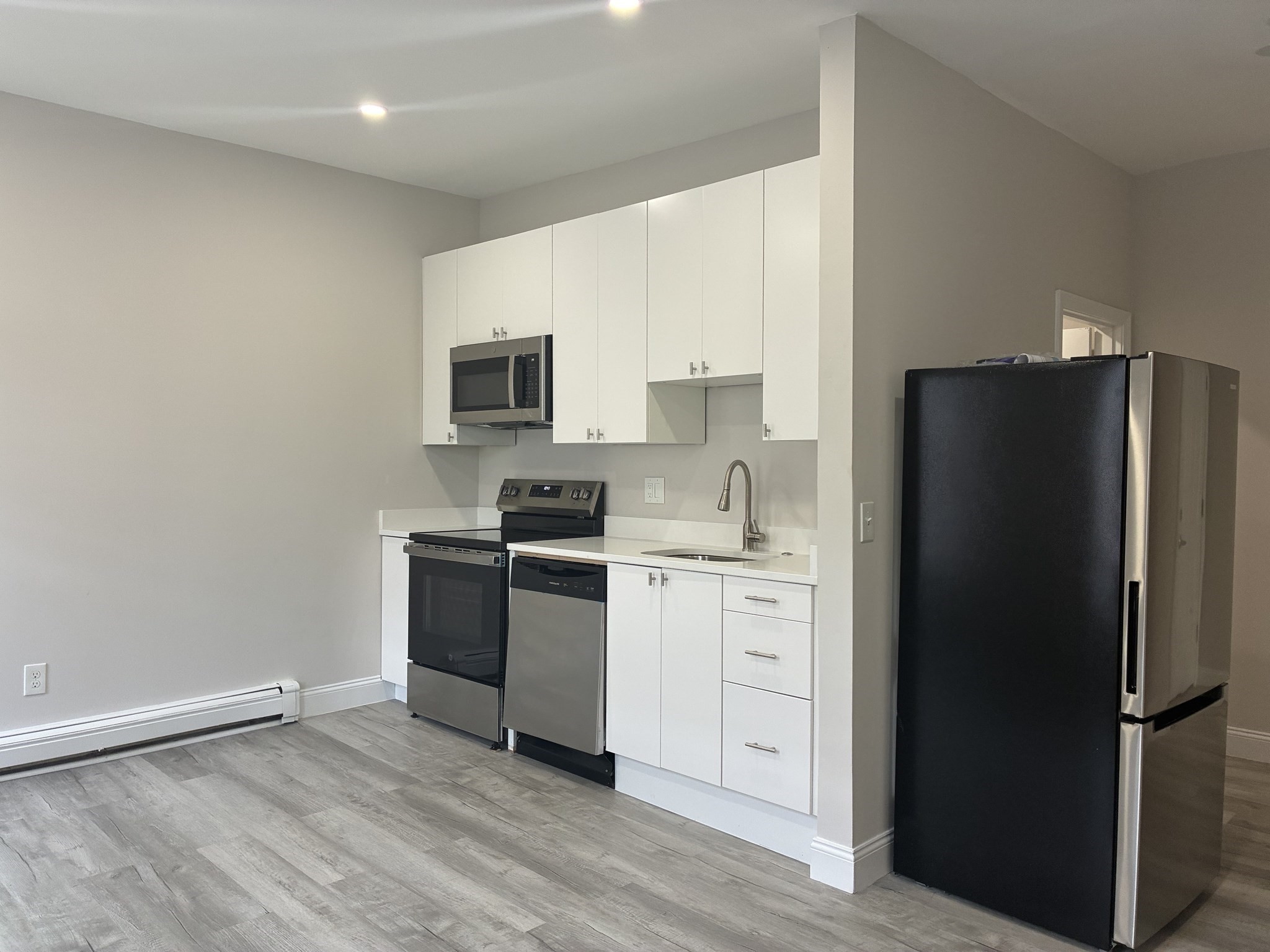 9 Ruggles #5, Boston, MA 02119