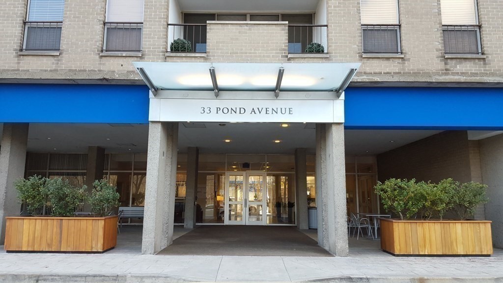 33 Pond Ave. #915 — photo
