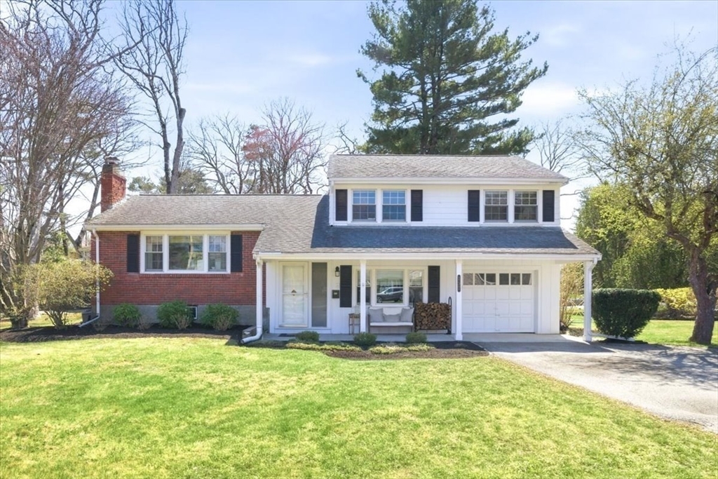 137 Robert Road, Dedham, MA 02026 — photo 3
