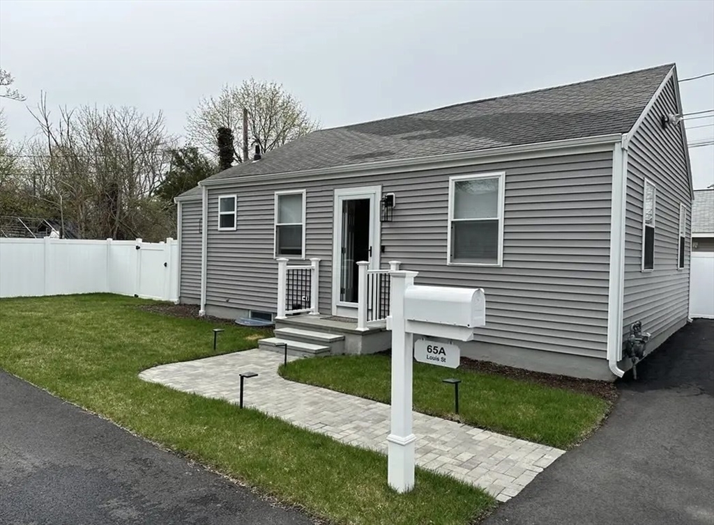 65 Louis St #a — photo