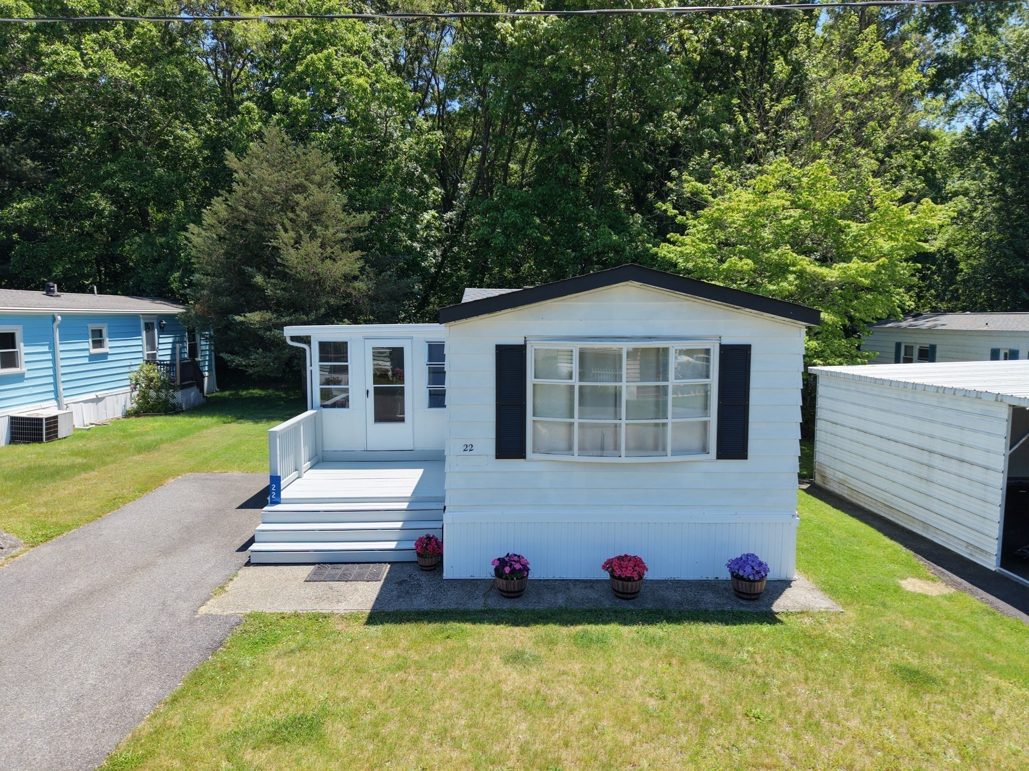 22 Southway — photo