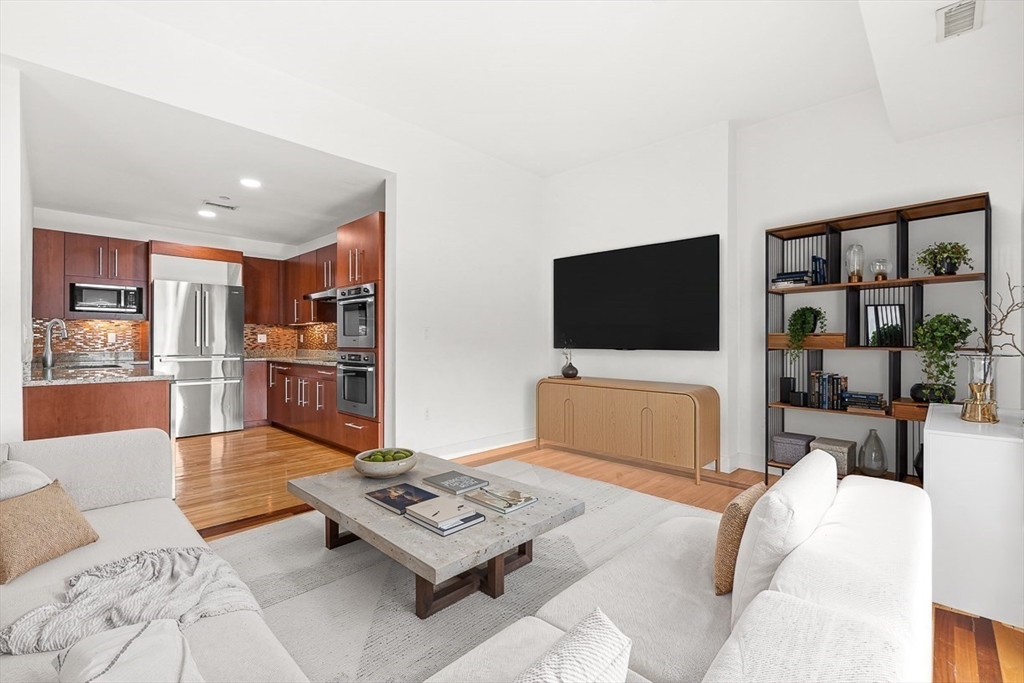 310 Hammond Pond Pkwy #301 — photo