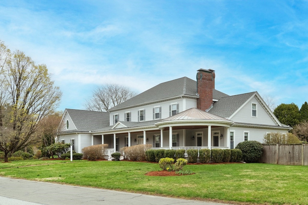 7 Burnham Road, Lexington, MA 02420