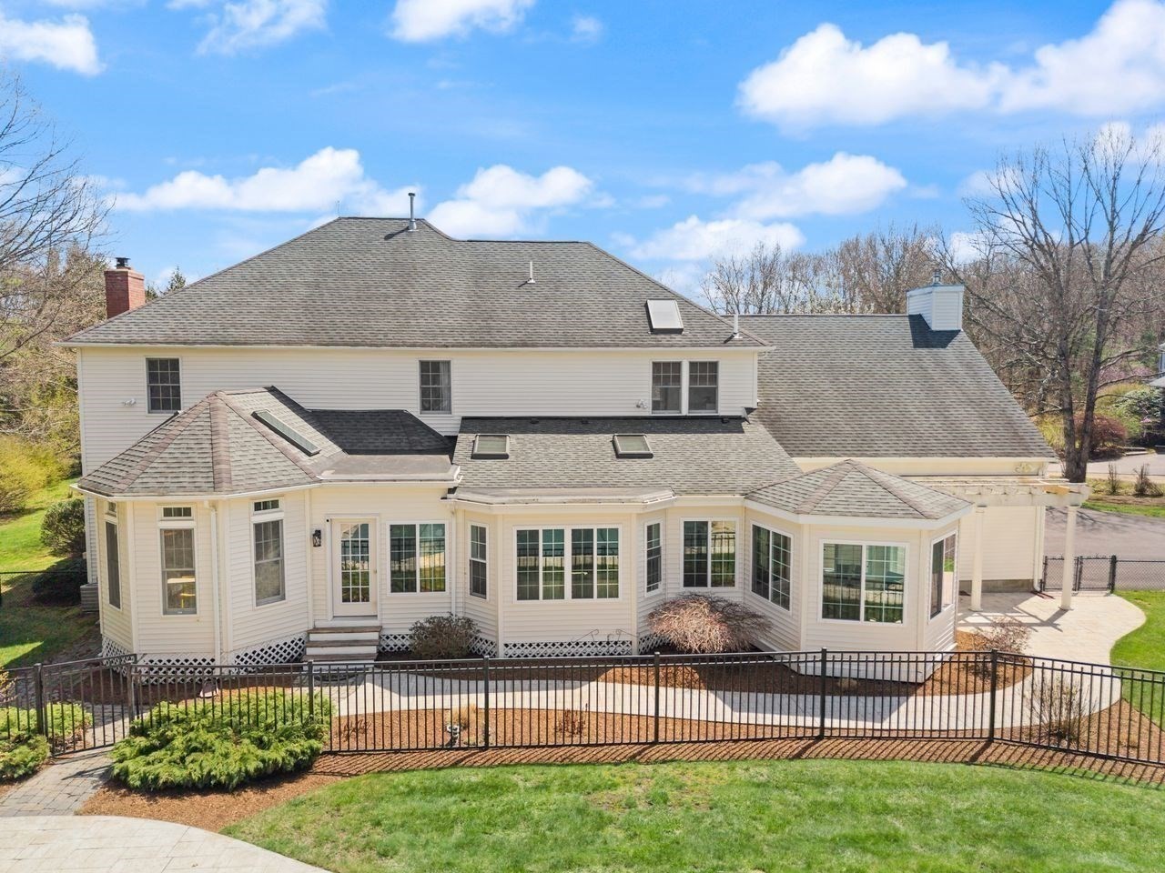 7 Dry Pond Road, Sharon, MA 02067 — photo 2