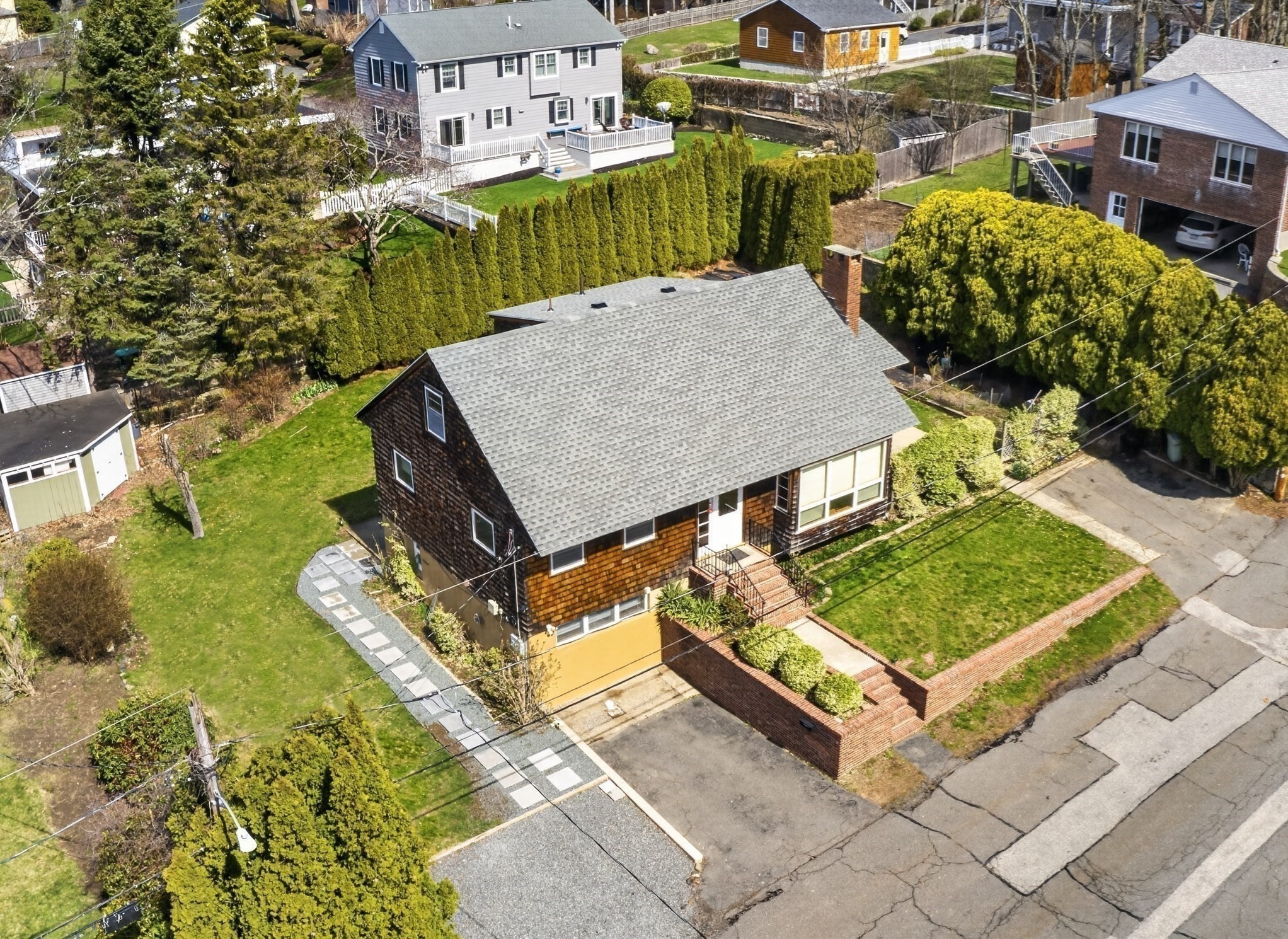 6 Desmond Dr — photo