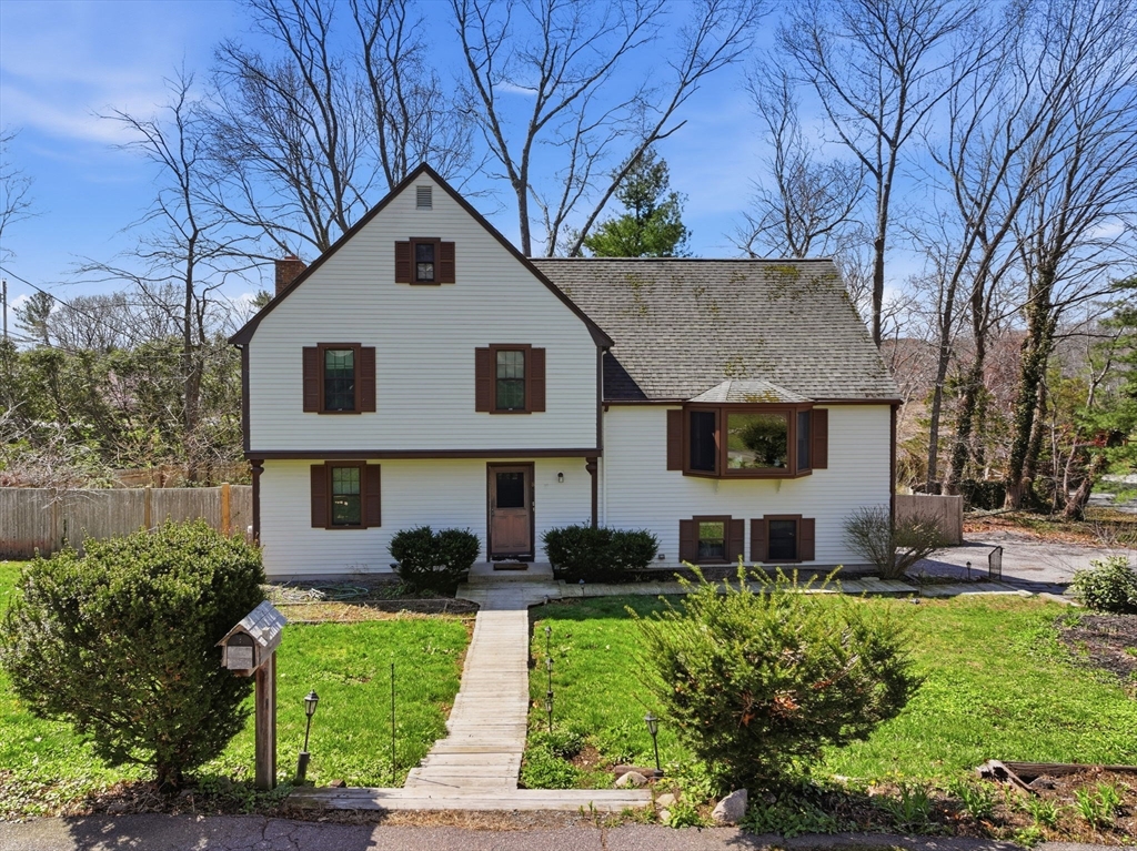 8 Three Ring Road, Scituate, MA 02066