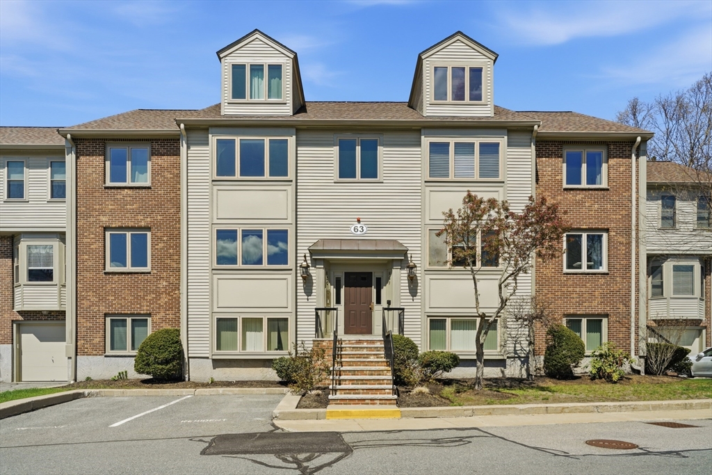 63 Maple St #F — photo