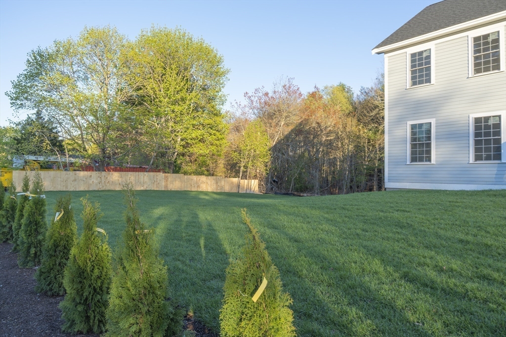 28 Marion, Rochester, MA 02770 — photo 2