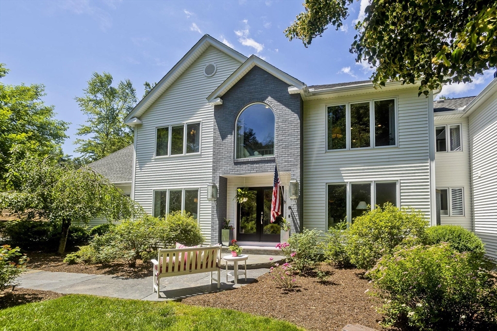 183 Loomis Rdg — photo