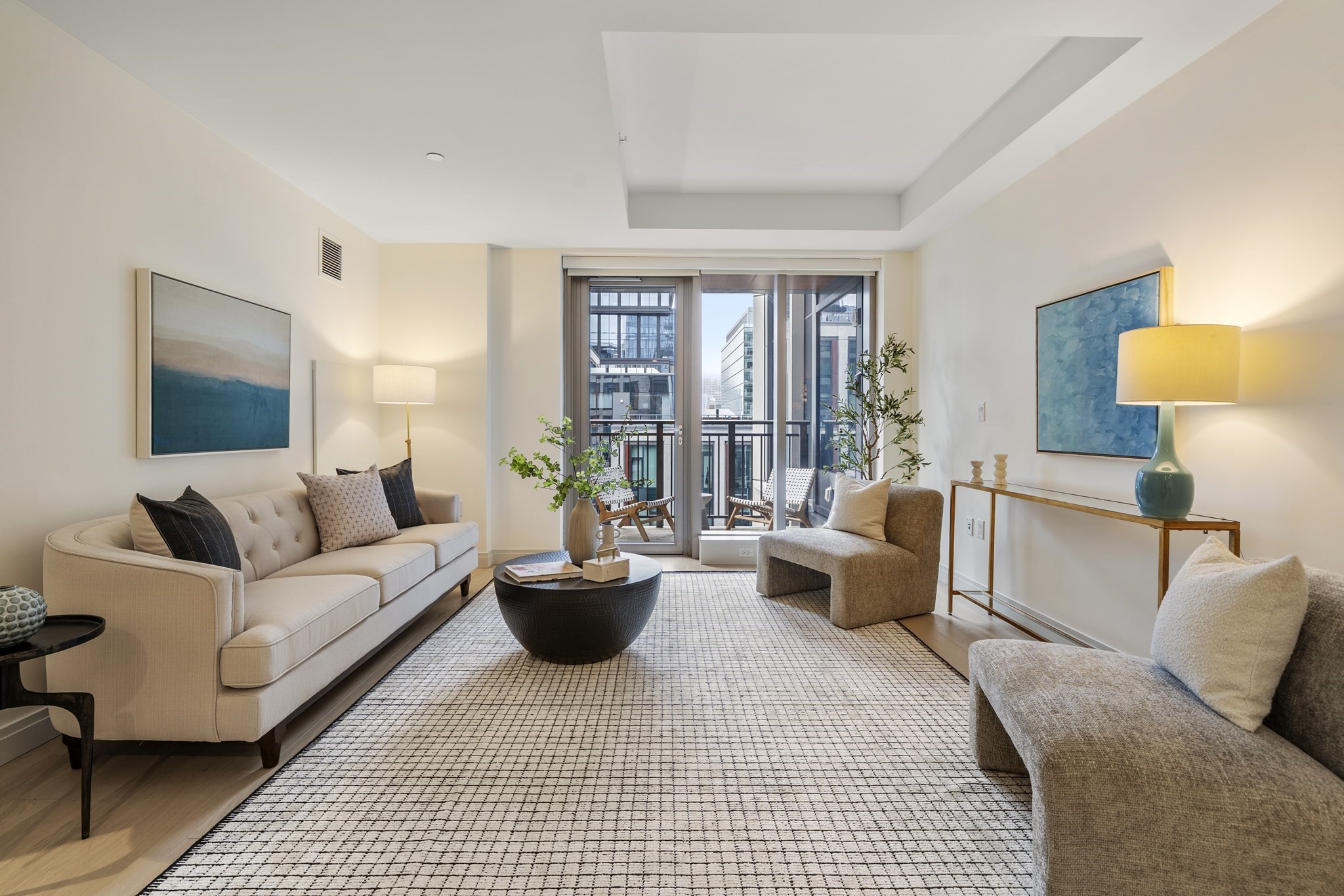 135 Seaport Blvd #1609 — photo