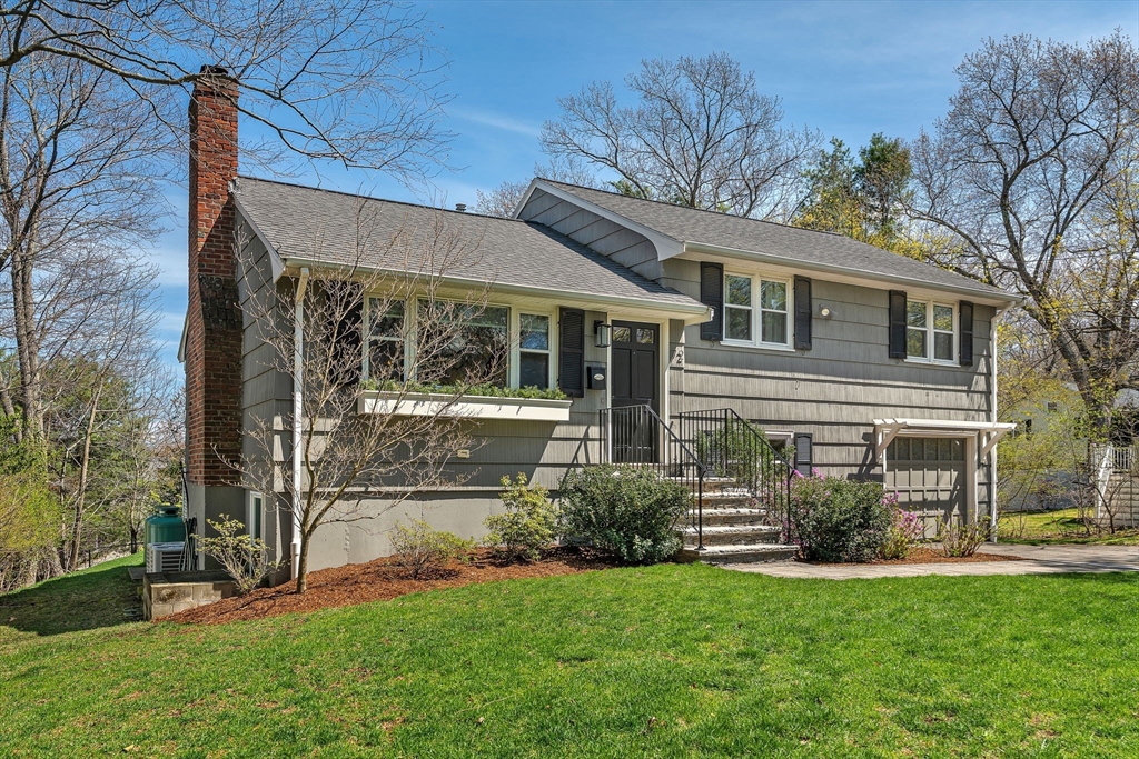 72 Oakcrest Road, Needham, MA 02492 — photo 2
