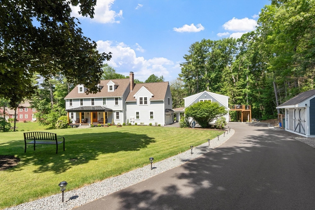 8 Stearns Road, Upton, MA 01568