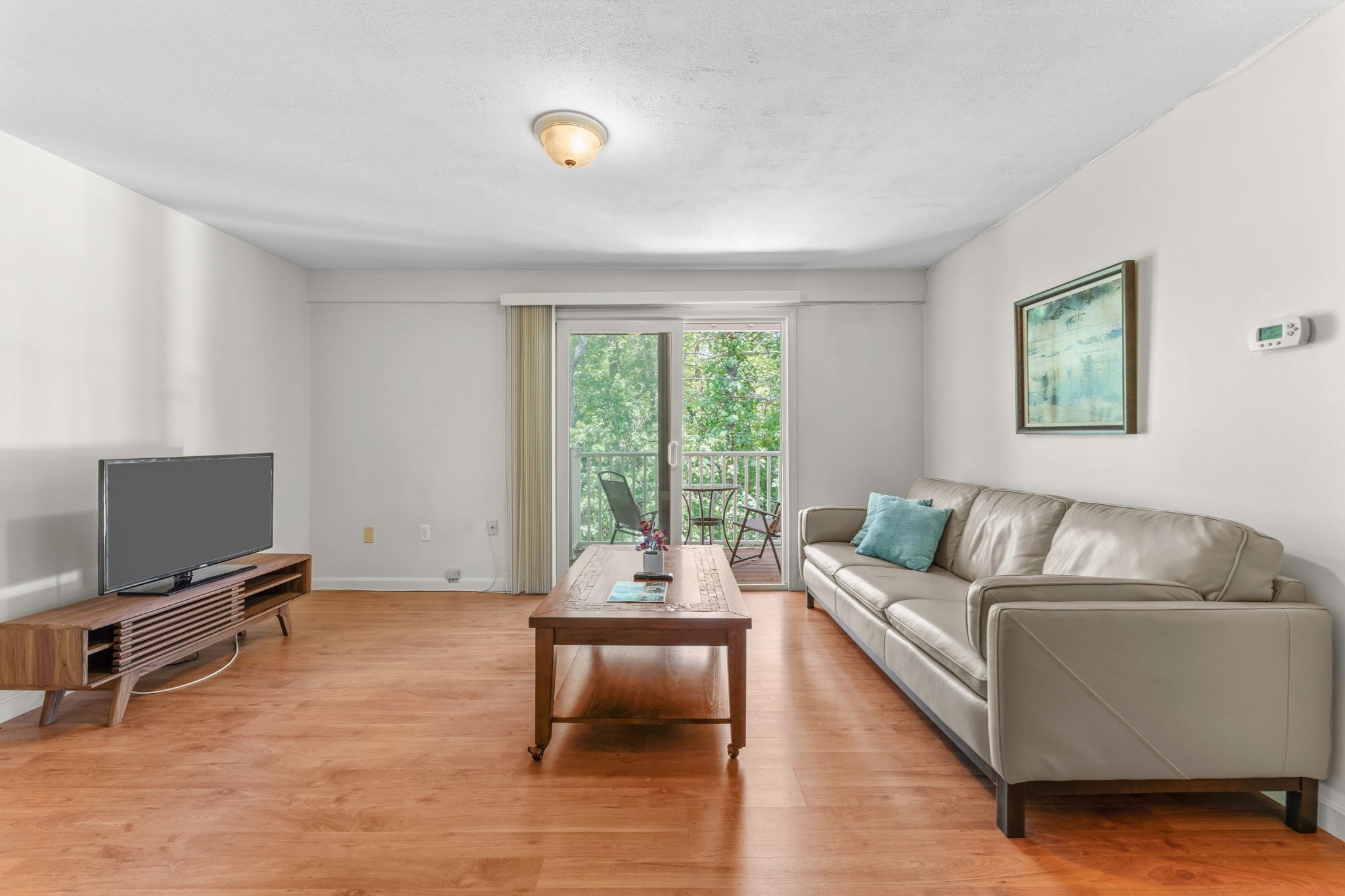8 Post Oak Ln #20 — photo