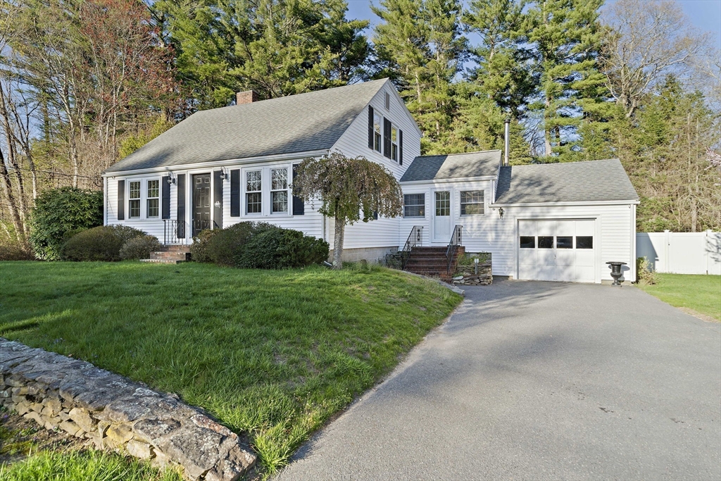 63 Reed Street, Hanson, MA 02341