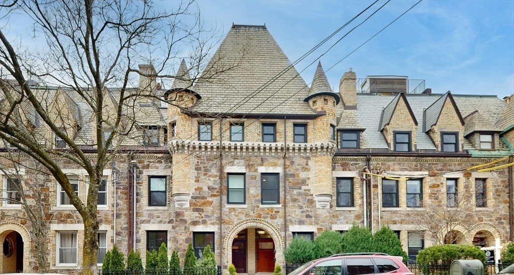 322 Tappan St #2 — photo