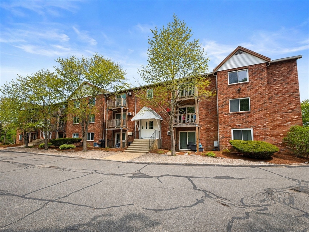 92 Sandwich Rd #4D — photo