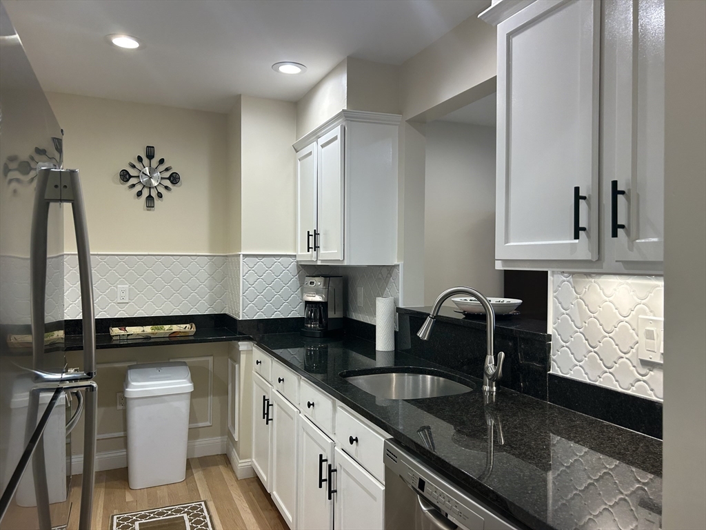 141 Chestnut St # G7 — photo