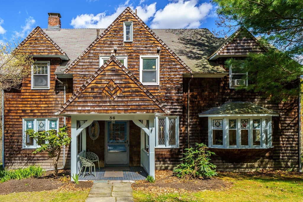 36 Dexter Road, Newton, MA 02460