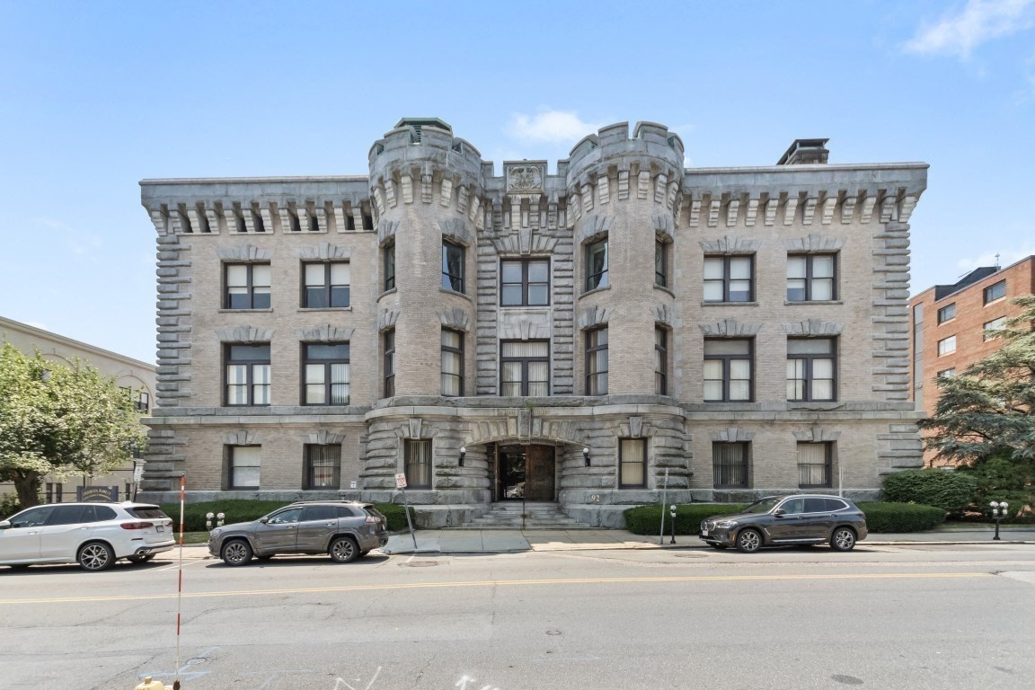 92 High St # T2 — photo