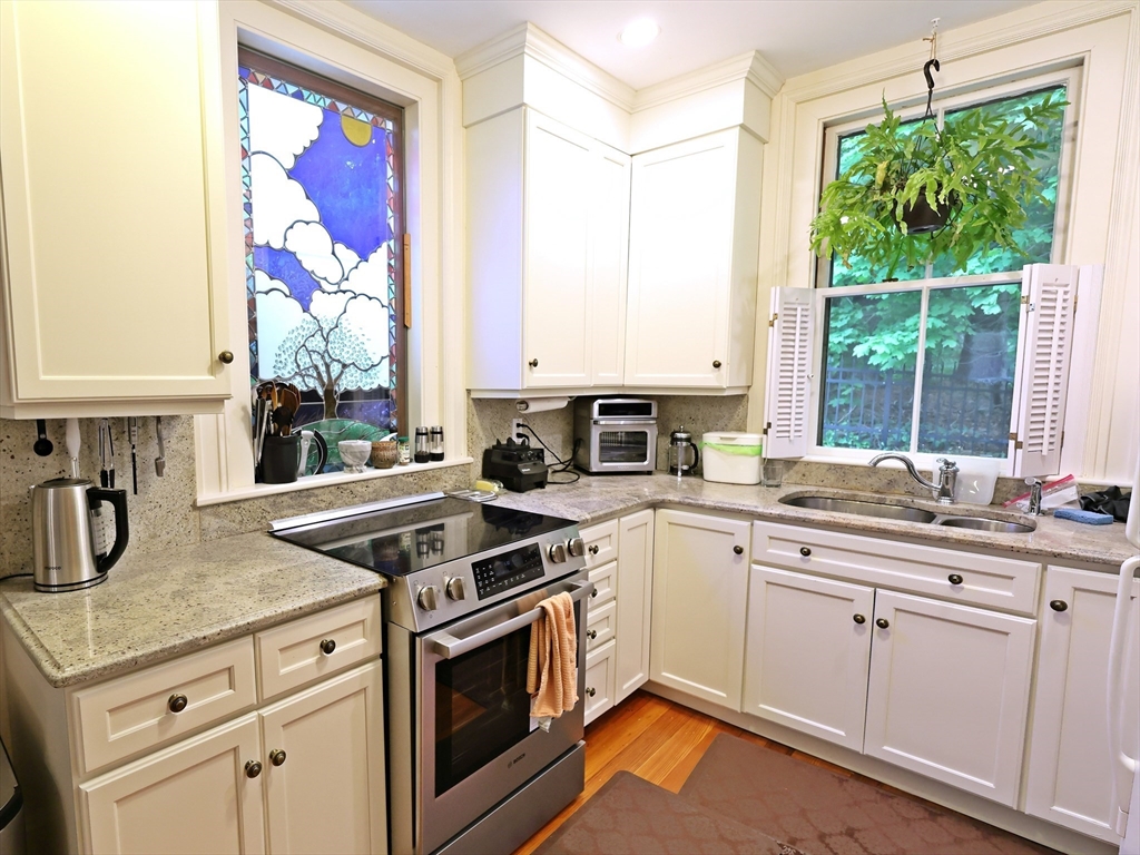 107 Waban Hill Road #R, Newton, MA 02467