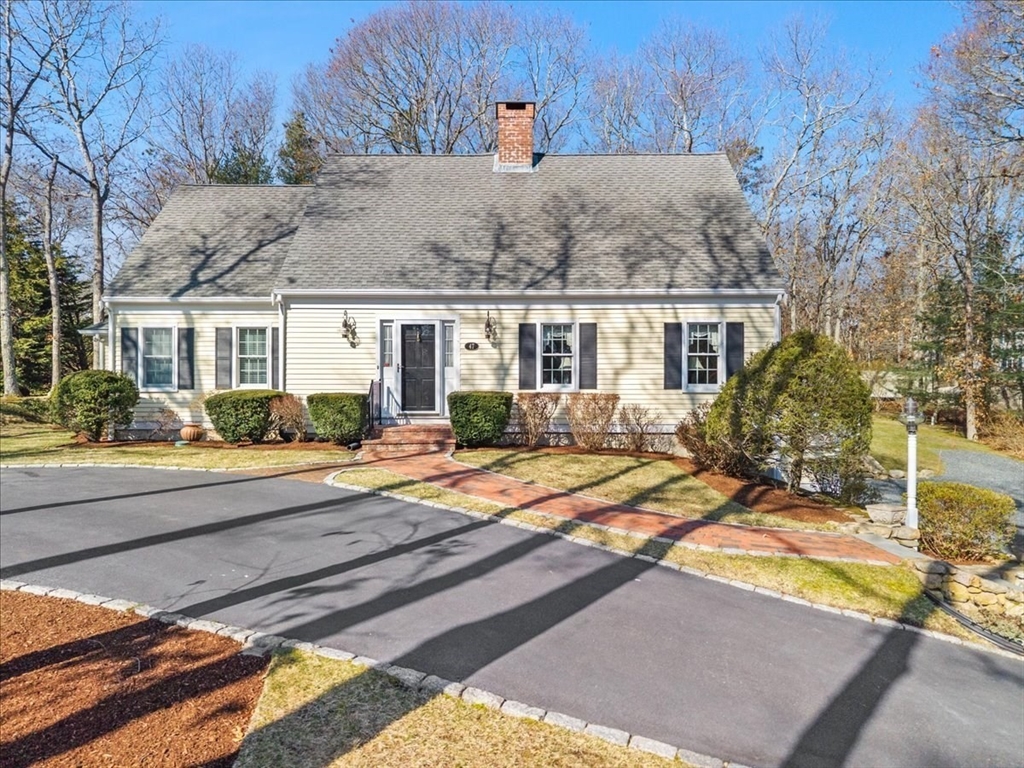 47 Peach Tree Road, Barnstable, MA 02648