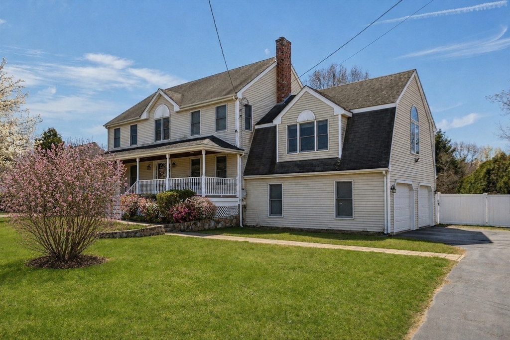 3 Taylor Rd — photo